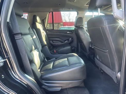 Used 2020 GMC Yukon SLT w/ Graphite Performance Edition image 16