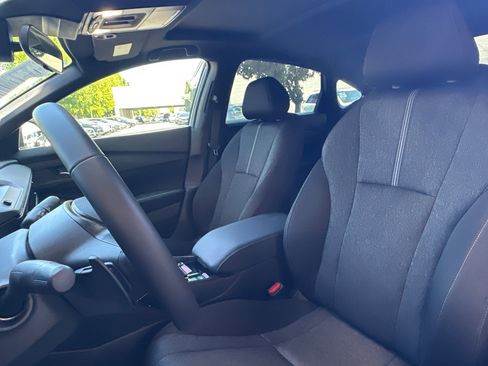 Used 2025 Honda Accord Sport image 27