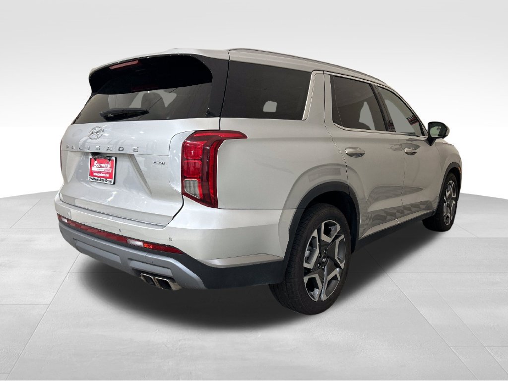 Used 2024 Hyundai Palisade SEL w/ Premium Package AWD/4WD image 5
