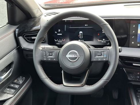 New 2026 Nissan Kicks SR w/ Illumination Package FWD image 19