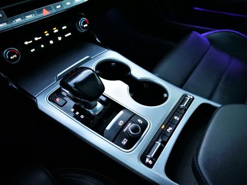 Used 2018 Kia Stinger GT2 image 29