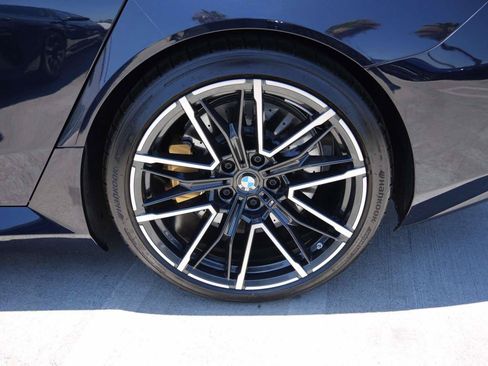 Used 2025 BMW M5 w/ Carbon Package AWD/4WD image 6