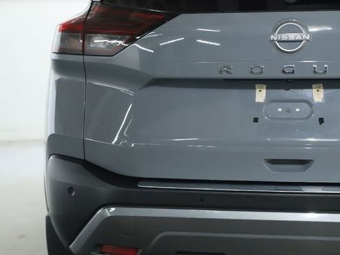 Used 2022 Nissan Rogue SL w/ SL Premium Package image 44