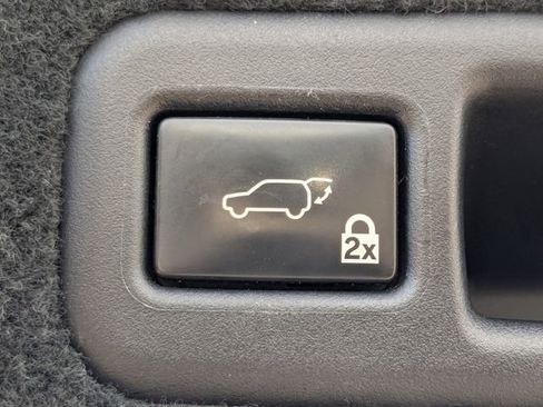 Used 2017 Lexus RX 350 w/ Premium Package image 17