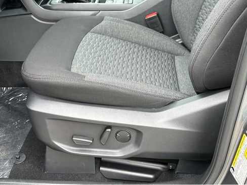 New 2025 Ford Ranger XLT w/ Equipment Group 301A High image 34