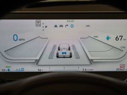 Used 2024 Hyundai Ioniq 5 Limited image 17