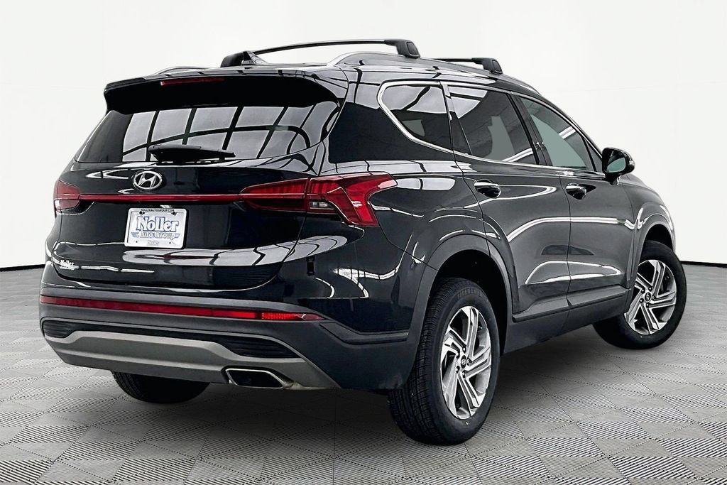 Used 2023 Hyundai Santa Fe SEL AWD/4WD image 2