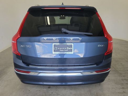 Used 2023 Volvo XC90 B6 Plus w/ Protection Package Premier AWD/4WD image 6