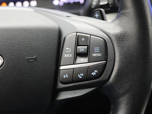 Used 2020 Ford Explorer XLT image 21