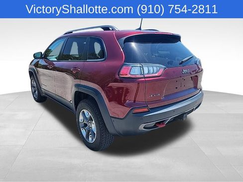 Used 2019 Jeep Cherokee Trailhawk AWD/4WD image 22