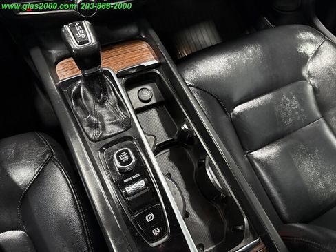 Used 2021 Volvo S60 T5 Momentum image 29