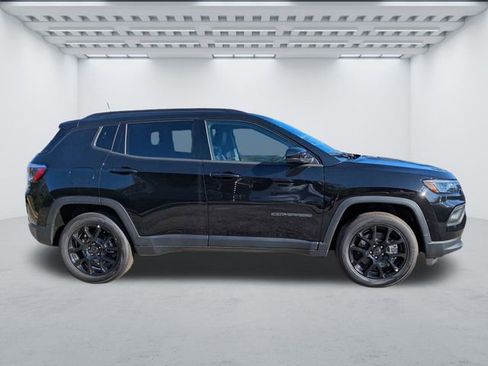 New 2026 Jeep Compass Latitude AWD/4WD image 3