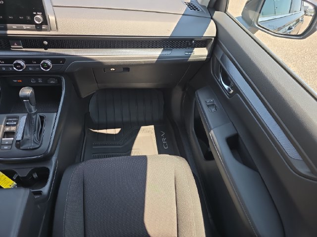 Certified 2025 Honda CR-V EX image 16