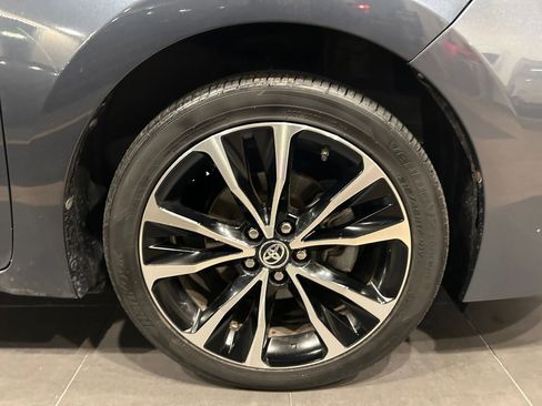 Used 2019 Toyota Corolla SE image 29