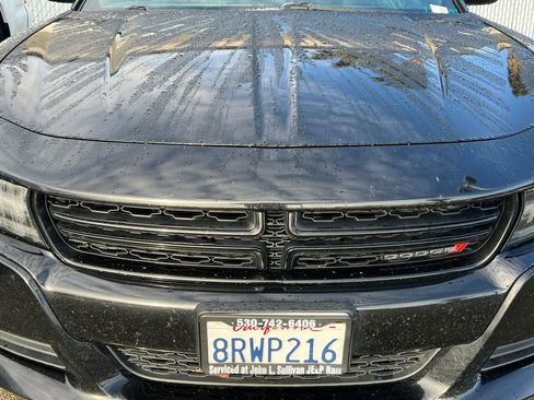 Used 2020 Dodge Charger SXT image 9