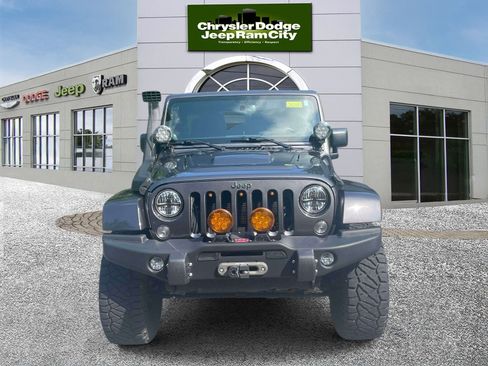 Used 2014 Jeep Wrangler Unlimited Sport w/ Quick Order Package 24S AWD/4WD image 2