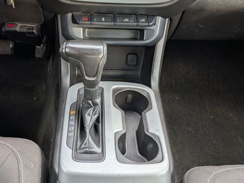 Used 2015 Chevrolet Colorado LT w/ LT Convenience Package image 13