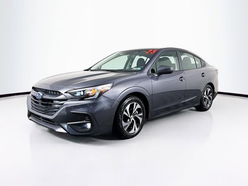 Used 2025 Subaru Legacy Premium image 4