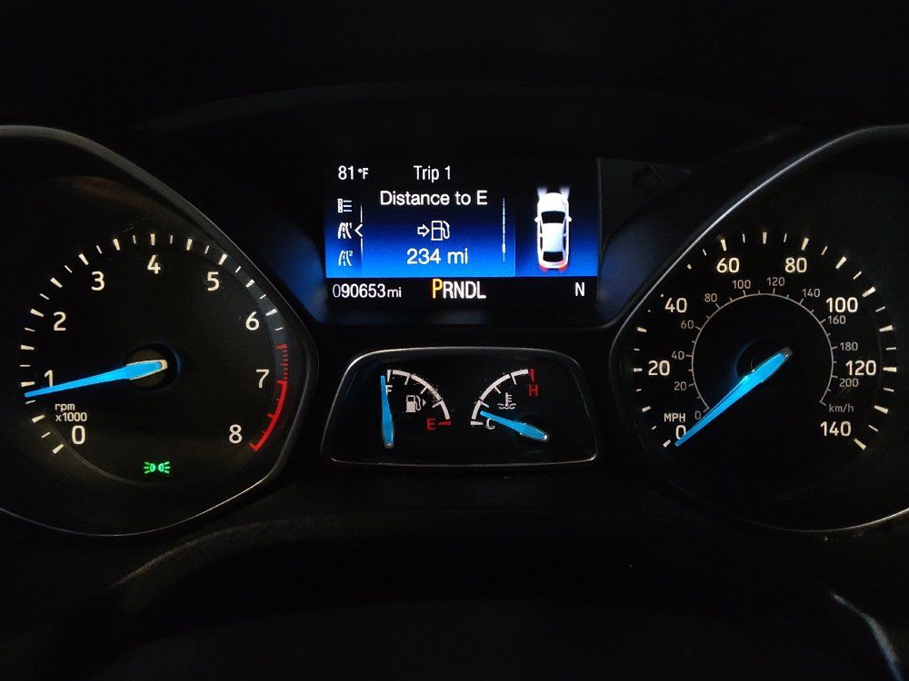 Used 2017 Ford Focus SE FWD image 23