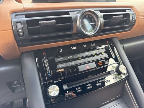 Used 2023 Lexus IS 300 w/ Comfort Package RWD image 19