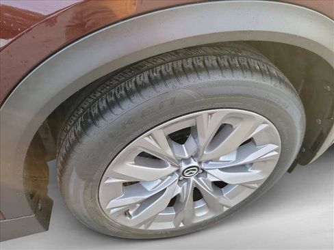 Used 2024 MAZDA CX-90 3.3 Turbo w/ Premium Plus Pkg image 10