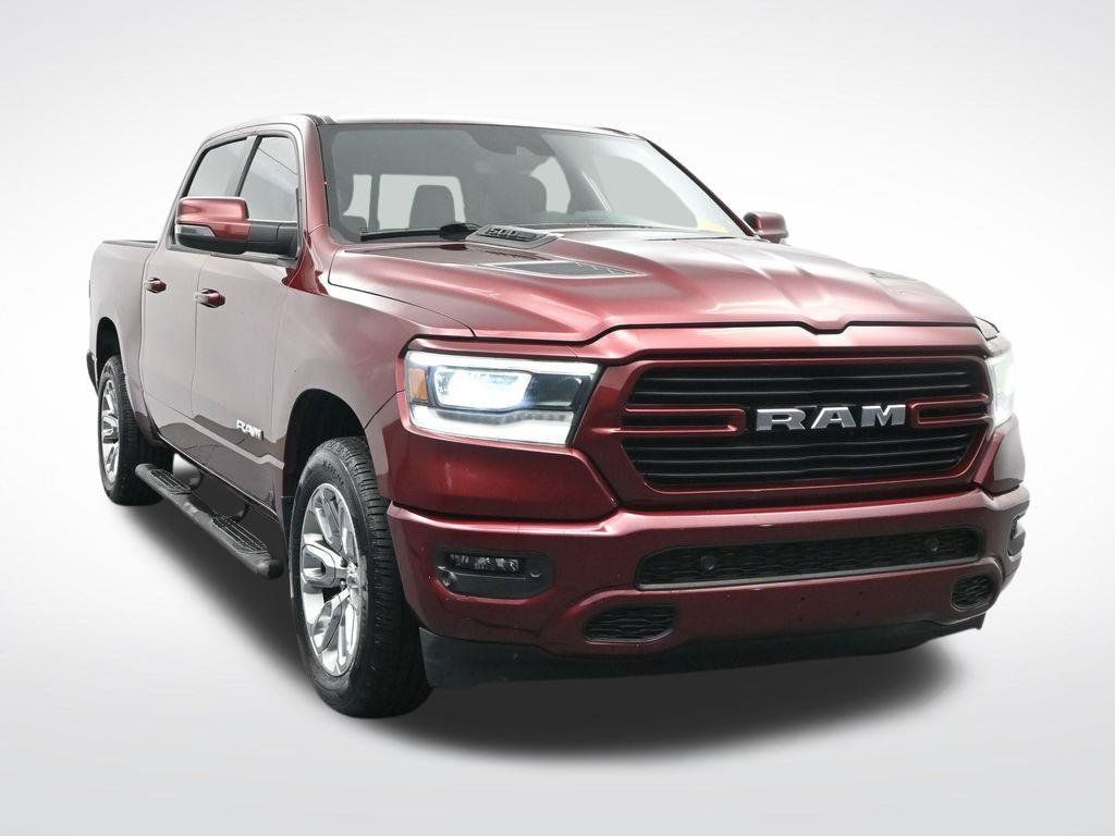 Used 2023 RAM 1500 Laramie AWD/4WD image 3
