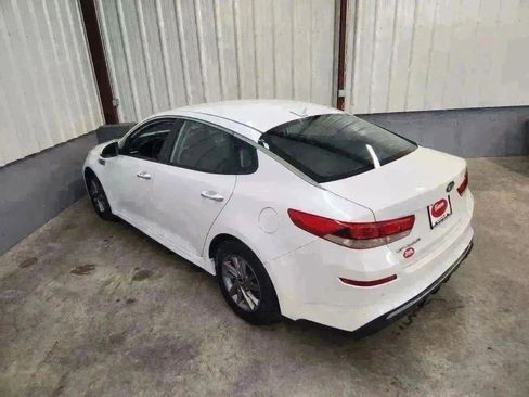 Used 2020 Kia Optima LX FWD image 19