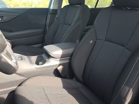 Used 2025 Subaru Legacy Premium image 9