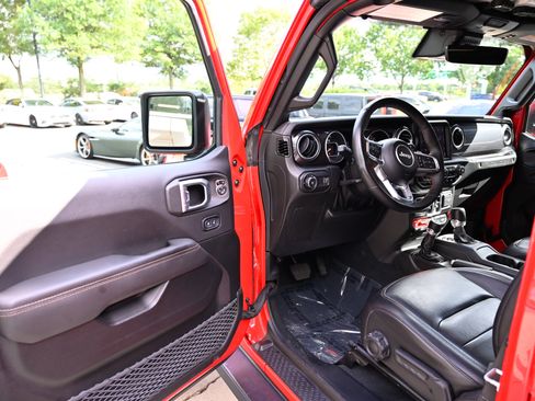 Used 2023 Jeep Wrangler Unlimited Rubicon 392 AWD/4WD image 15
