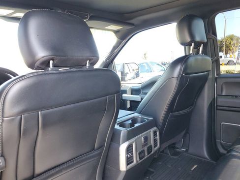 Used 2020 Ford F150 Lariat w/ Equipment Group 502A Luxury image 11