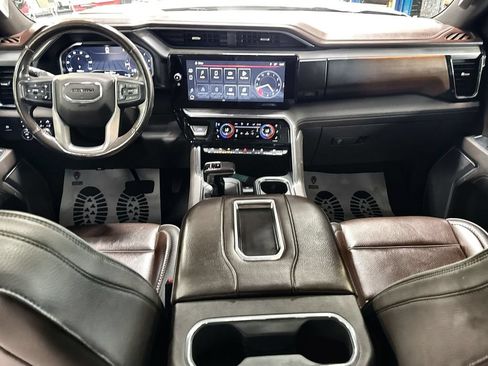 Used 2022 GMC Sierra 1500 Denali AWD/4WD image 26