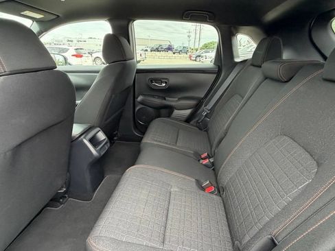 Used 2024 Honda HR-V Sport image 12