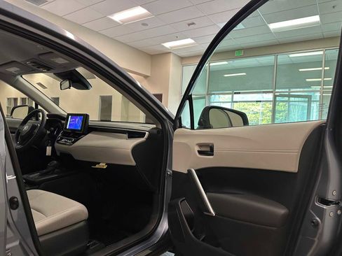 New 2026 Toyota Corolla Cross L AWD/4WD image 34