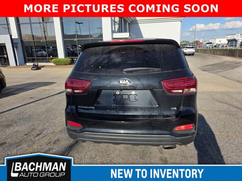 Used 2020 Kia Sorento FWD V6 image 6