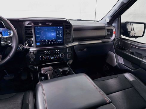 Used 2025 Ford F150 Raptor AWD/4WD image 28