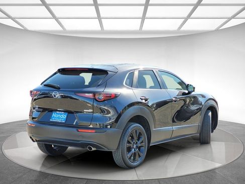 Used 2024 MAZDA CX-30 AWD 2.5 S w/ Select Sport Pkg image 3