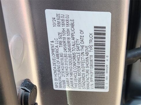 Certified 2025 Honda Ridgeline Sport image 21