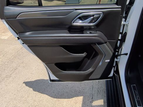 Used 2021 GMC Yukon AT4 w/ AT4 Premium Plus Package AWD/4WD image 38