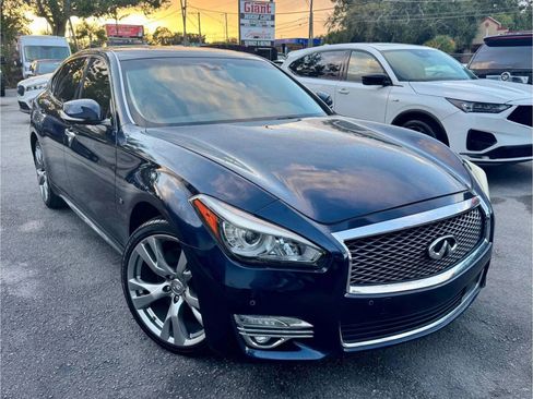 Used 2019 INFINITI Q70 L 3.7 w/ Sensory Package image 9