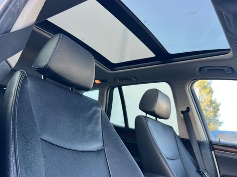 Used 2017 BMW X3 xDrive28i image 18