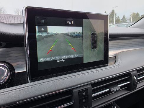 Used 2022 Lincoln Corsair Reserve w/ Equipment Group 201A image 17