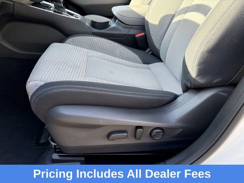 Certified 2025 Subaru Outback Premium AWD/4WD image 28