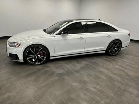 Used 2020 Audi S8 L w/ Full Leather Package AWD/4WD image 4