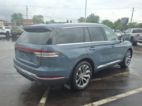 Used 2026 Lincoln Aviator Reserve w/ Luxury Package AWD/4WD image 5