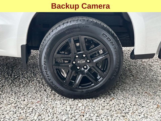 Used 2024 Chevrolet Silverado 1500 Custom w/ Turbomax Blackout Package AWD/4WD image 9