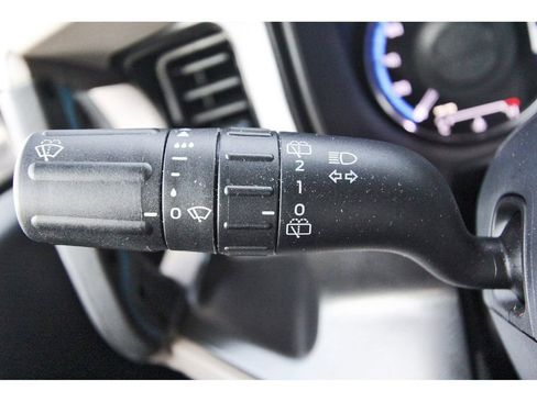 Used 2023 Ford Bronco Wildtrak image 16