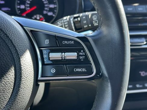 Used 2023 Kia Seltos EX image 23