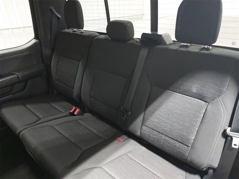 Used 2022 Ford F150 XLT w/ Equipment Group 302A High image 13