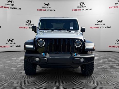 Used 2023 Jeep Wrangler Unlimited w/ Cold Weather Group AWD/4WD image 8
