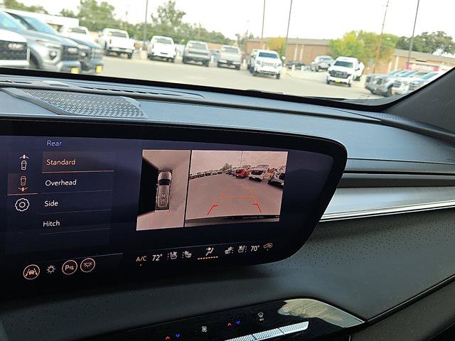 Certified 2026 Buick Enclave Avenir w/ Super Cruise Package FWD image 17